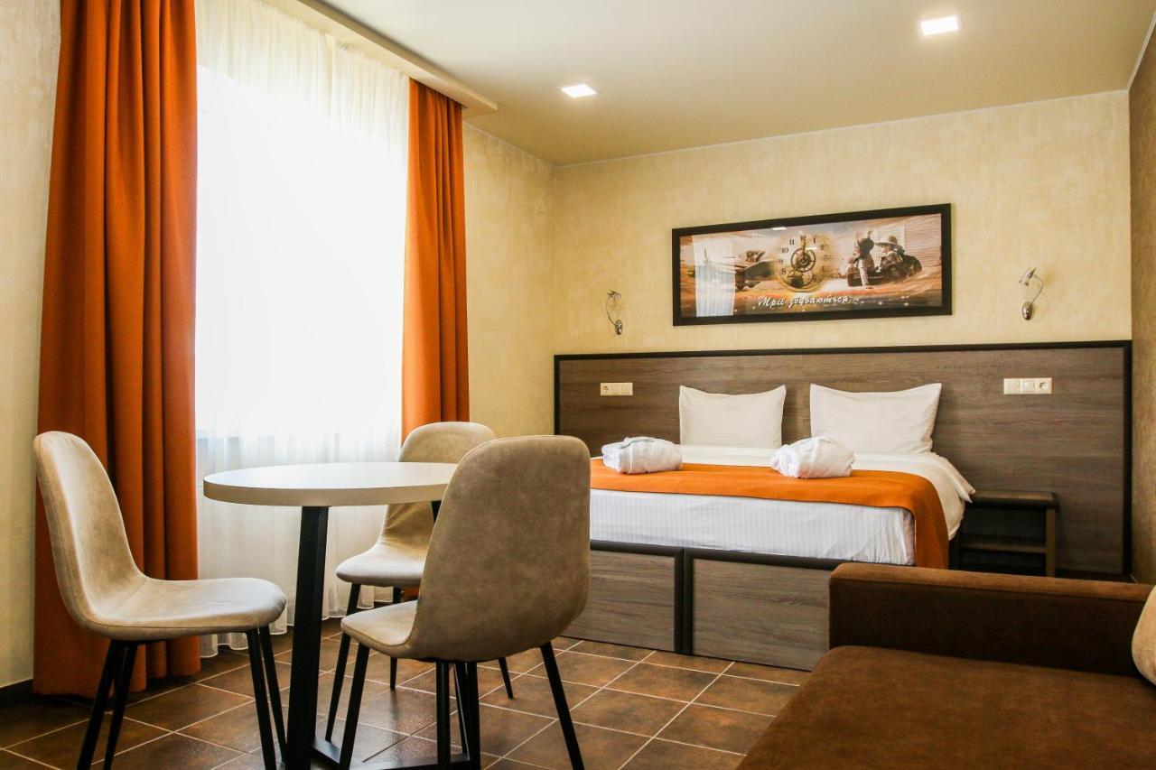 Hotel Lubenska Sloboda Olshanka Экстерьер фото